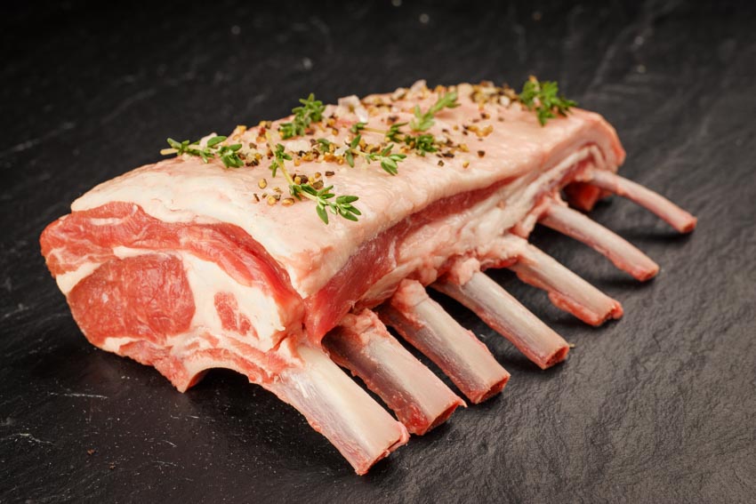 Donald Russell Dry Aged Lammkrone (French Rack) aus Schottland