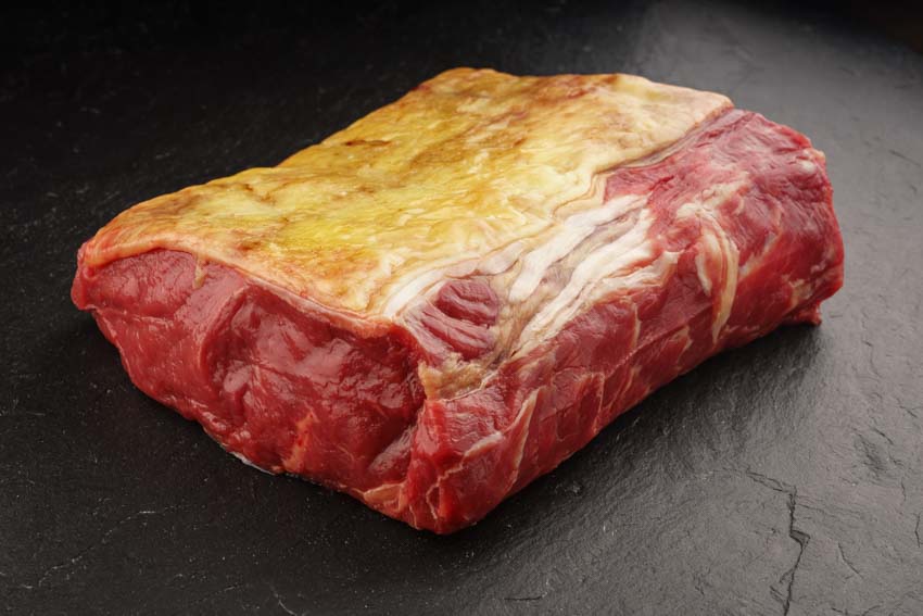 Deutscher Dry Aged Färsen Rumpsteak- Braten am Stück