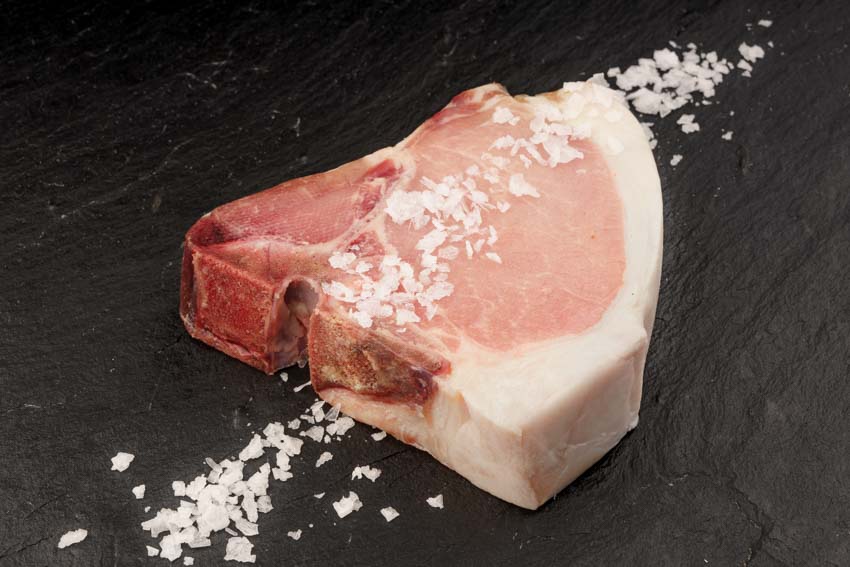 Deutsches Dry Aged Porterhouse BBQ Steak vom Schwein