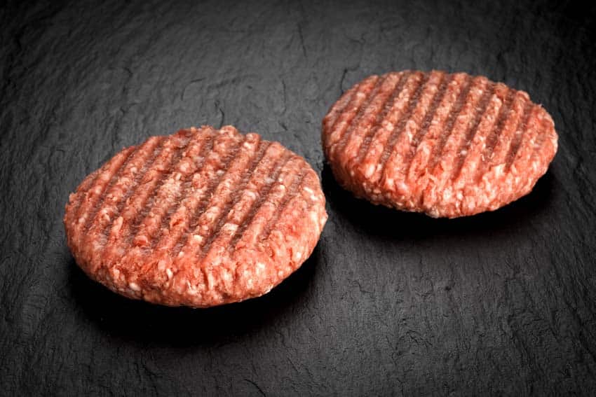 Spanische Black Angus Steakburger 2 x 200g, Miguel Vergara, 300 Tage Getreide gefüttert