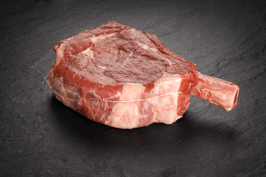 Wolowina Färsen Cowboy Steak / Côte de Boeuf